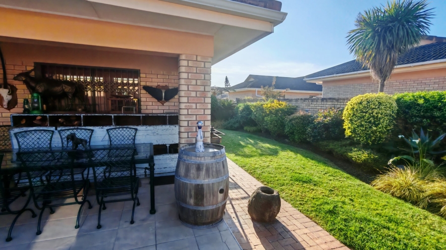 3 Bedroom Property for Sale in Heather Park Western Cape